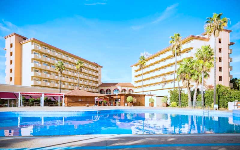 OHTELS LA HACIENDA 4*
